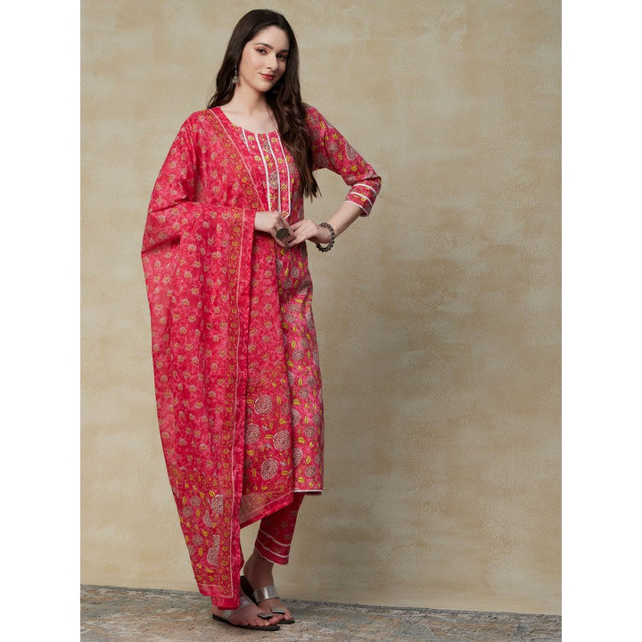 FASHOR Floral Crochet Lace Embellished Kurta with Pants & Floral Dupatta - Pink (Set of 3)