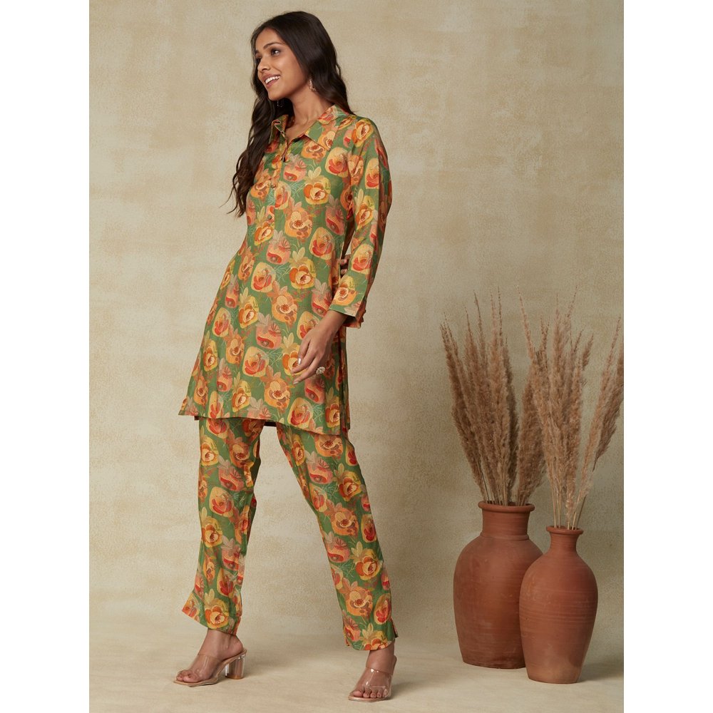 FASHOR Ethnic Floral Printed Straight Fit Co-Ord - Green (Set of 2)