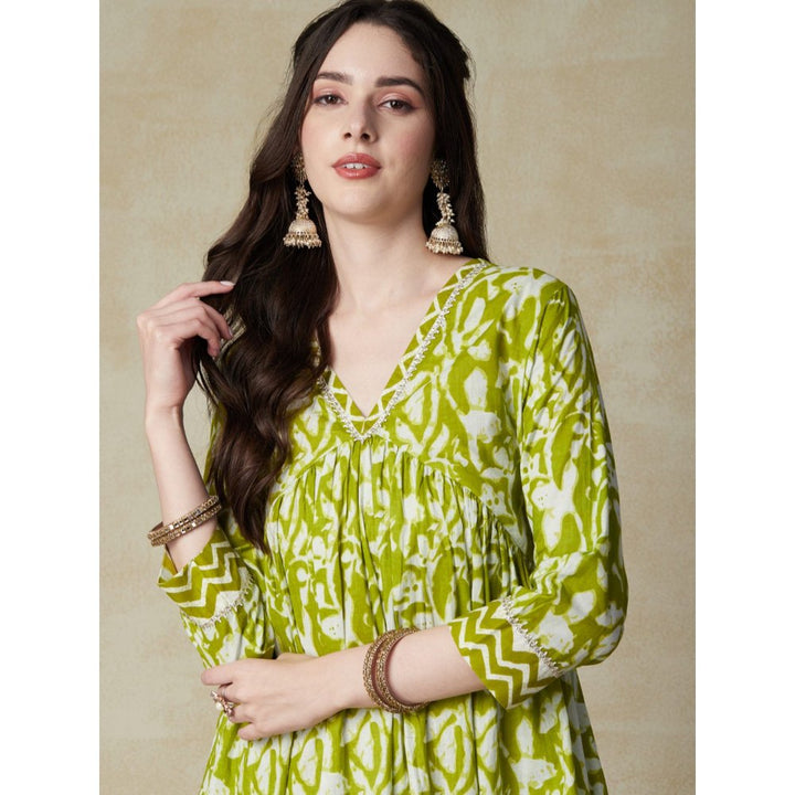 FASHOR Ethnic & Chevron Printed A-Line Pleated Kurta with Pant Green (Set of 2)