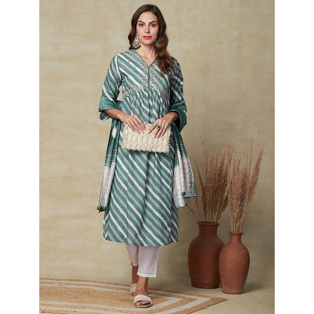 FASHOR Diagonal Striped Kurta with Pant and Dupatta - Green (Set of 3)