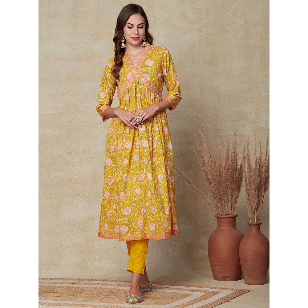 FASHOR Floral Printed Kurta with Pant and Dupatta - Yellow (Set of 3)