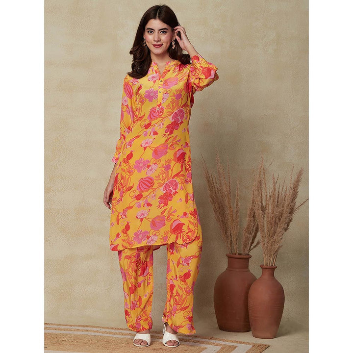 FASHOR Floral Printed Straight Fit Kurta with Pant - Yellow (Set of 2)