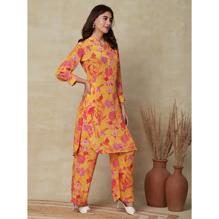 FASHOR Floral Printed Straight Fit Kurta with Pant - Yellow (Set of 2)