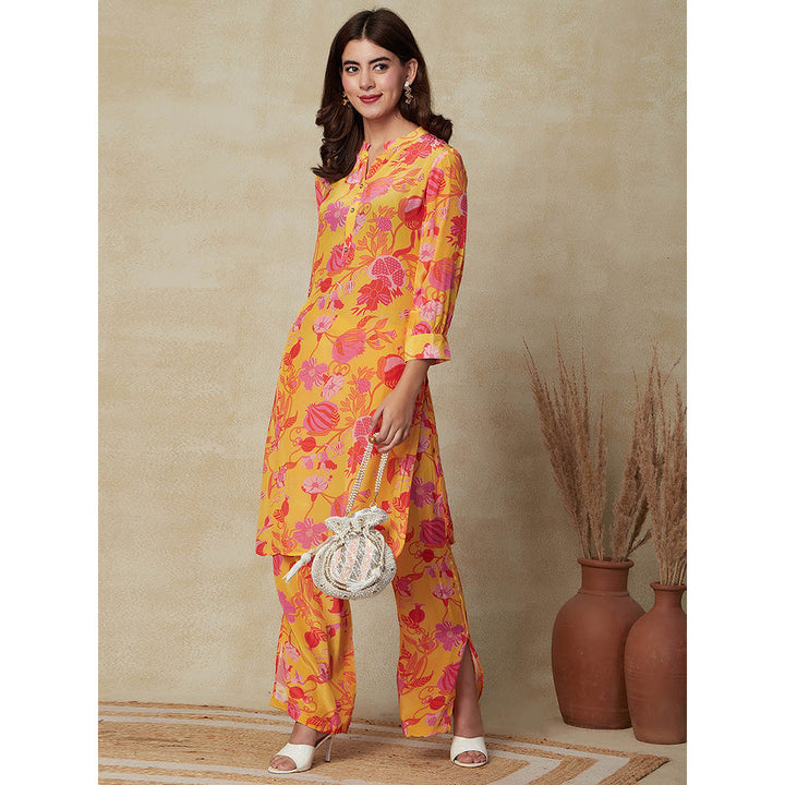 FASHOR Floral Printed Straight Fit Kurta with Pant - Yellow (Set of 2)