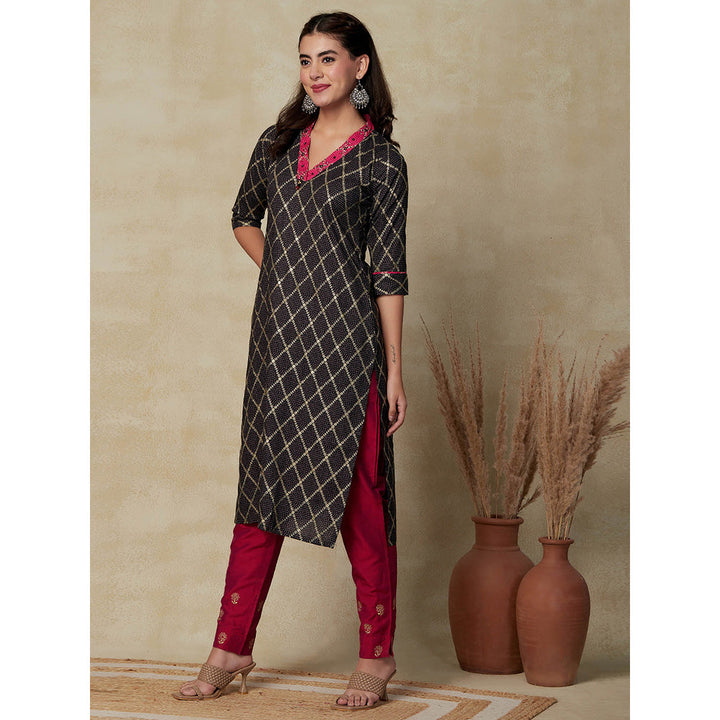 FASHOR Geometric Foil Printed Straight Fit Kurta - Black