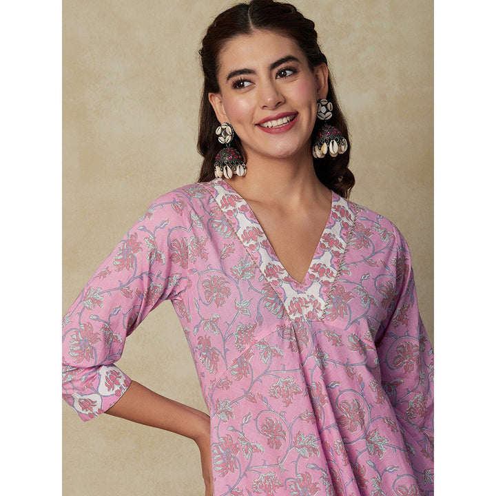 FASHOR Ethnic Floral Printed Kurta with Pant - Pink (Set of 2)