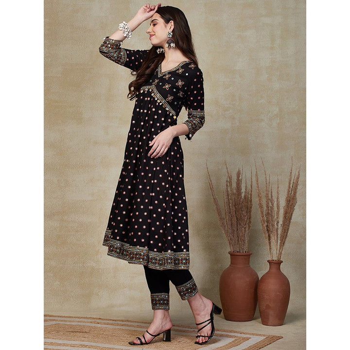 FASHOR Embroidered Kurta with Pants - Black (Set of 2)