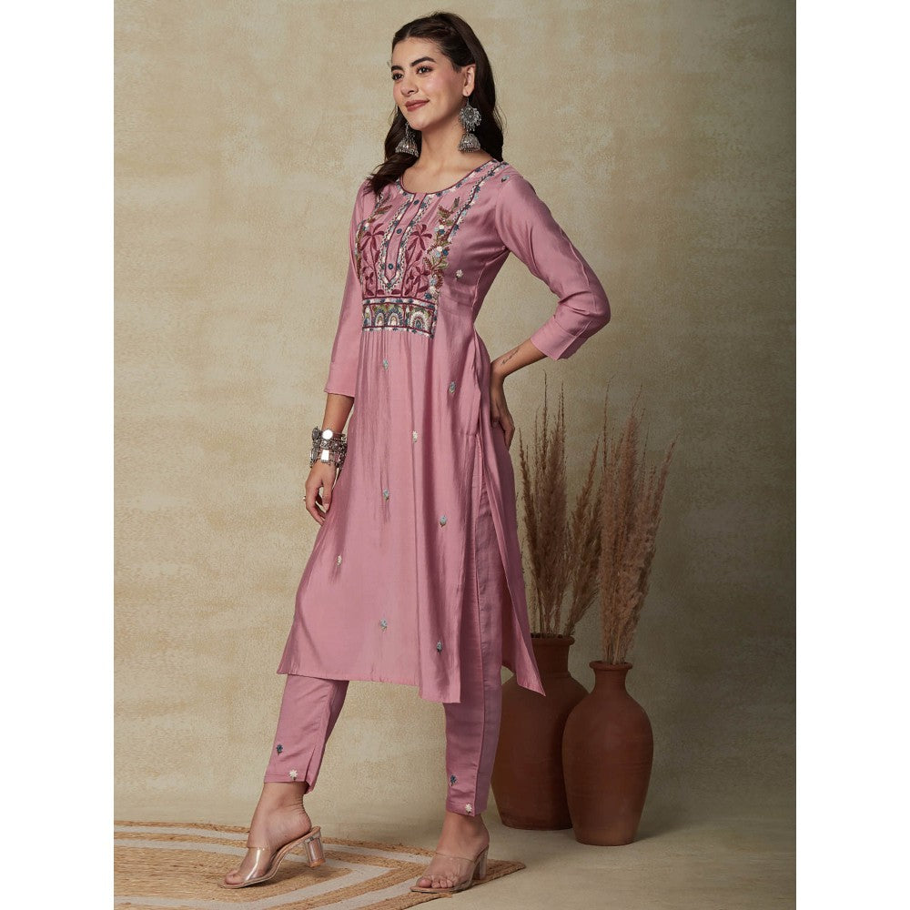 FASHOR Floral Hand Embroidered Straight Fit Kurta - Pink