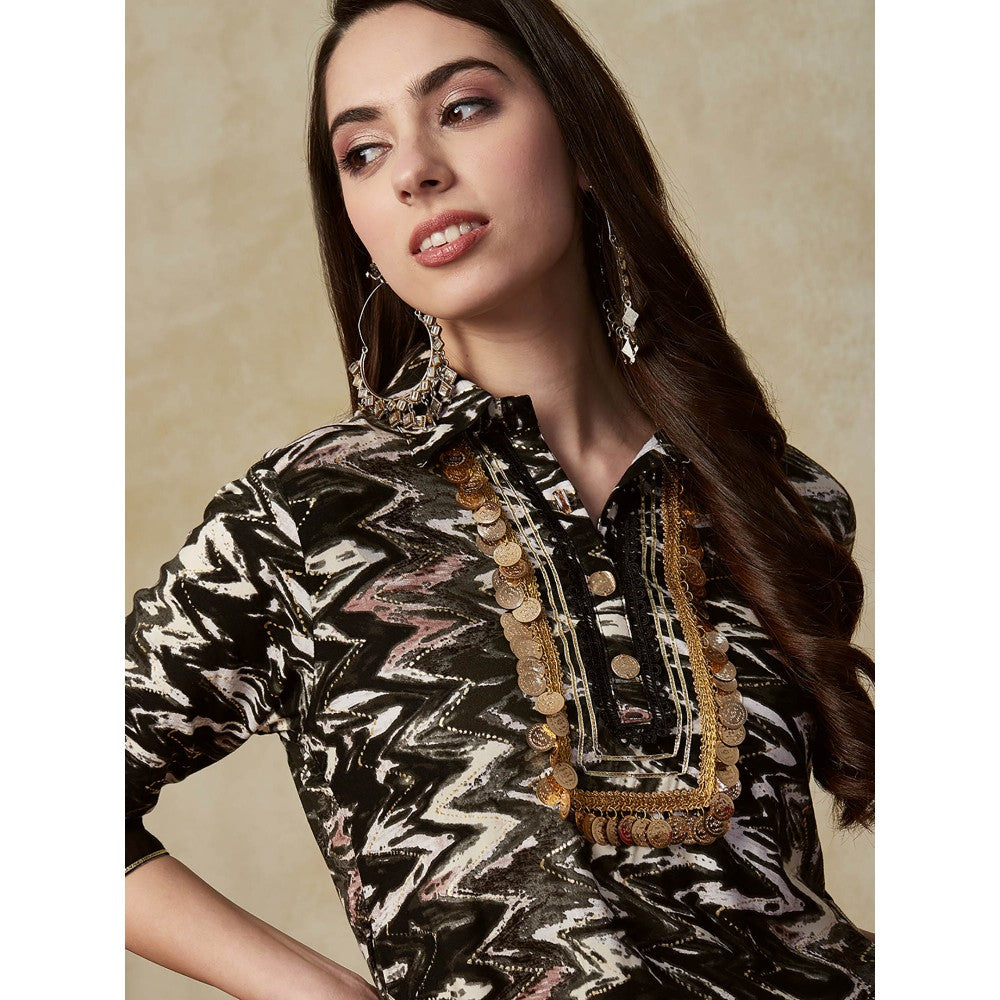 FASHOR Chevron Foil Printed Gota Embellished Kurta - Black