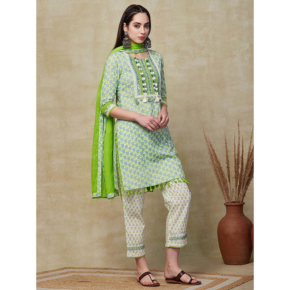 FASHOR Printed Embroidered Kurta with Pant & Dupatta - Green (Set of 3)