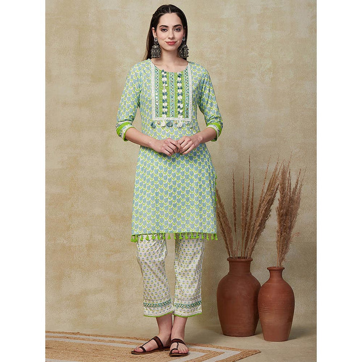 FASHOR Printed Embroidered Kurta with Pant & Dupatta - Green (Set of 3)