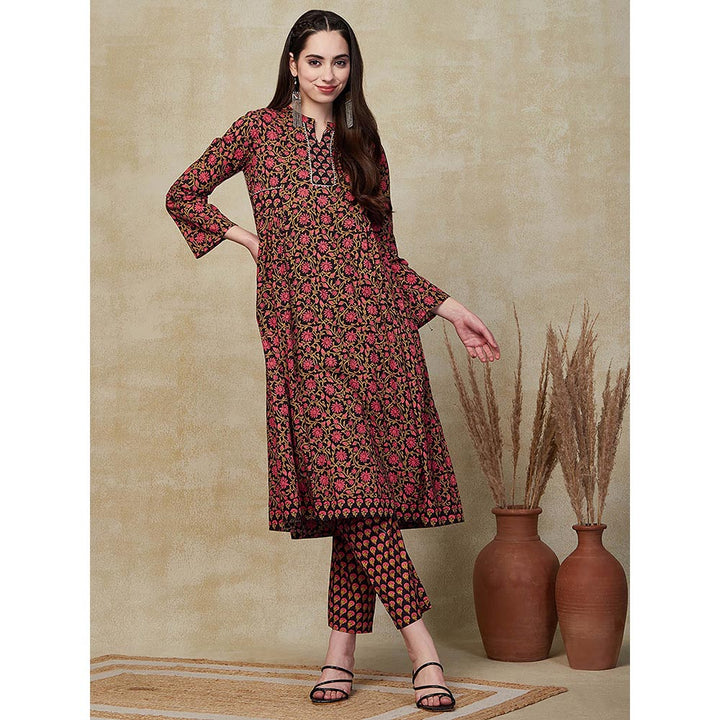 FASHOR Floral Printed & Embroidered Kurta with Pant - Black (Set of 2)