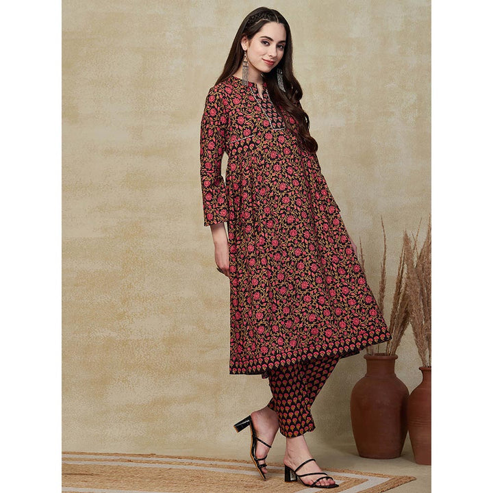 FASHOR Floral Printed & Embroidered Kurta with Pant - Black (Set of 2)