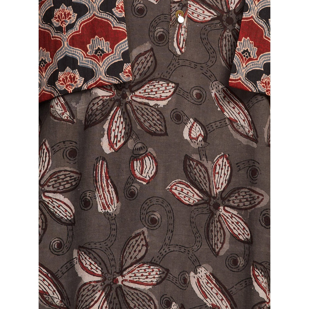 FASHOR Floral Printed Kurta with Ajrakh Printed Jacket - Grey (Set of 2)