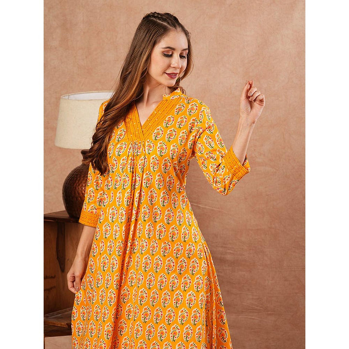 FASHOR Ethnic Sequence Floral Print Kurta With Pant - Yellow (Set of 2)