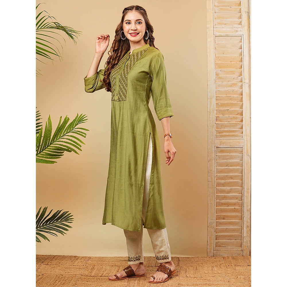 FASHOR Solid Resham Embroidered Kurta With Pant - Green (Set of 2)