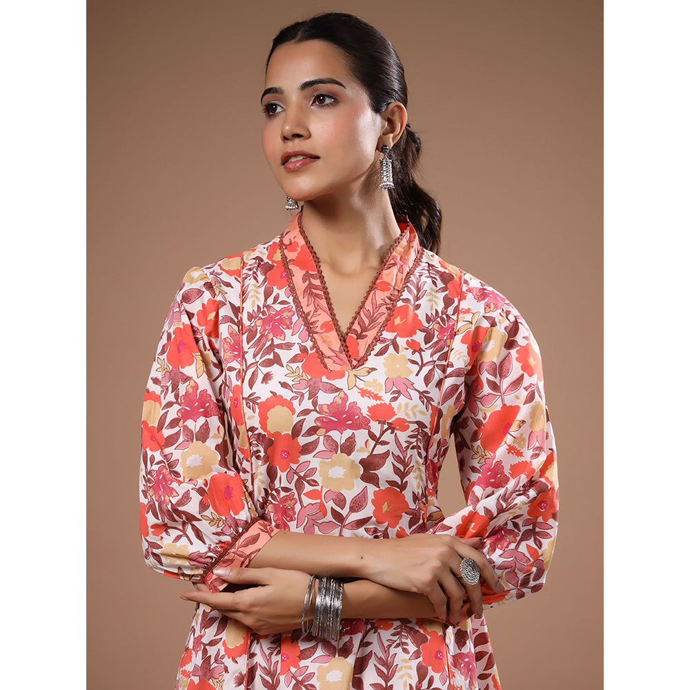 FASHOR Off White Floral Printed Paneled Kurta with Pant (Set of 2)