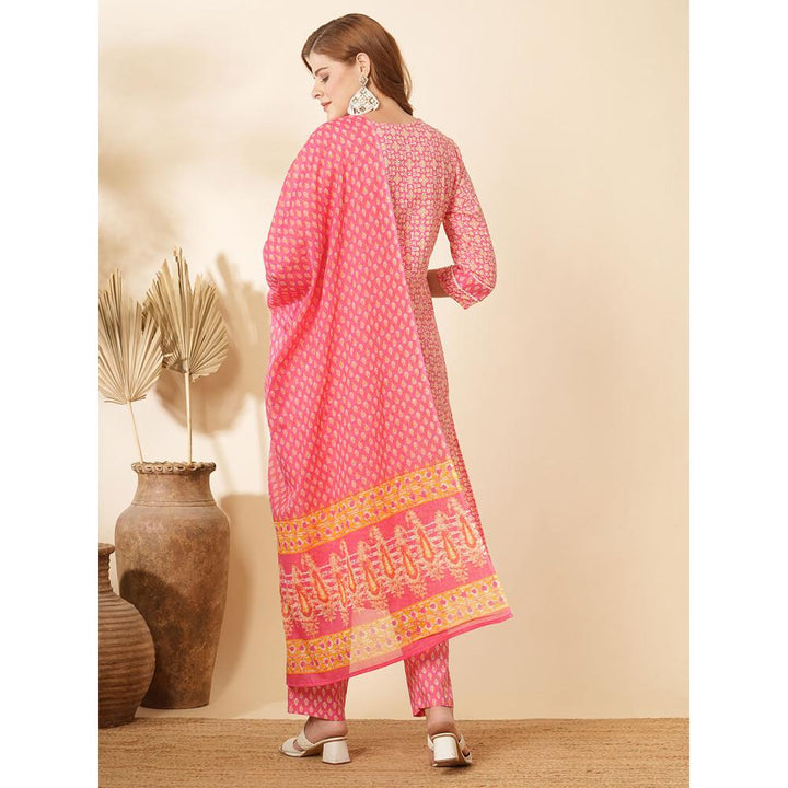 FASHOR Ethnic Printed Straight Fit Kurta with Pant and Dupatta (Set of 3)