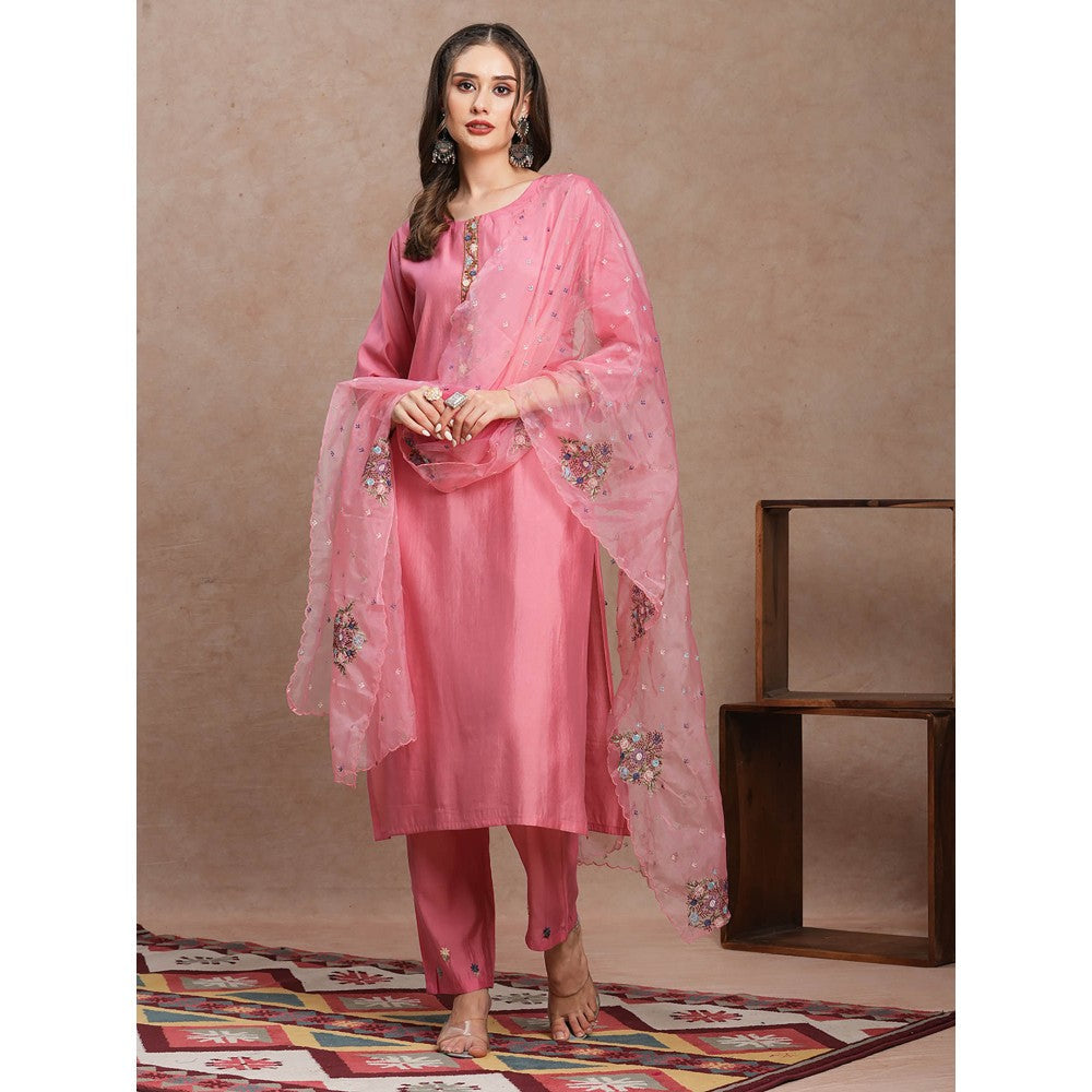 FASHOR Pink Hand Embroidered Straight Fit Kurta with Pant & Dupatta (Set of 3)