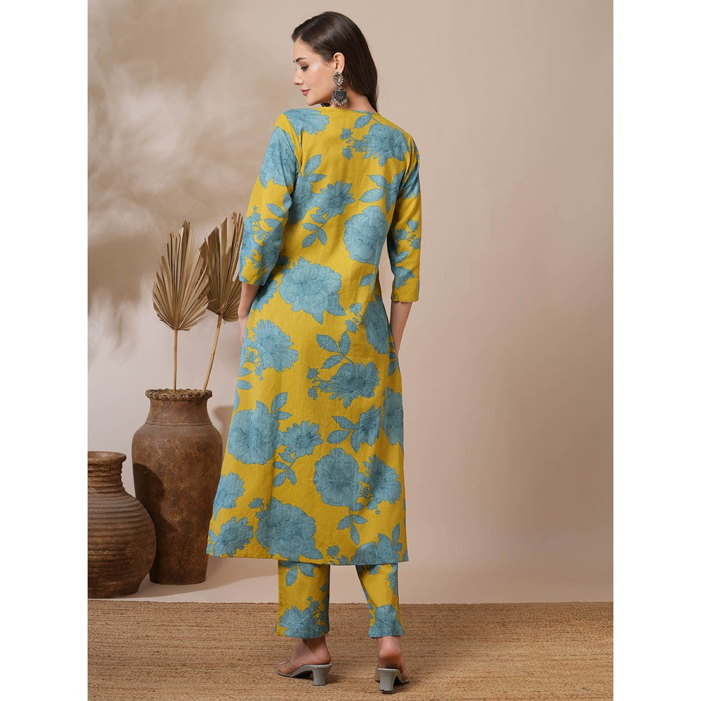 FASHOR Yellow Floral Printed Straight Fit Kurta with Pant (Set of 2)