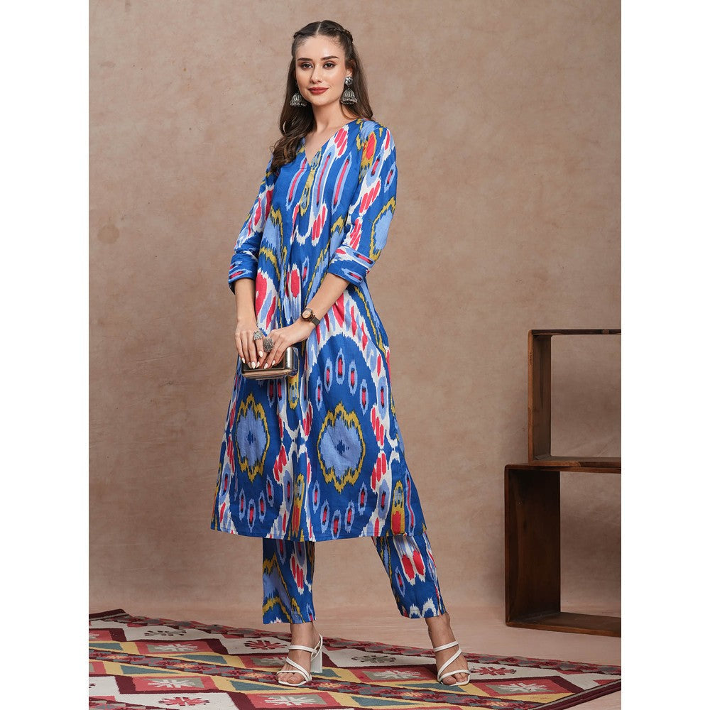 FASHOR Blue Abstract Ethnic Ikat Printed A-Line Kurta with Pant (Set of 2)