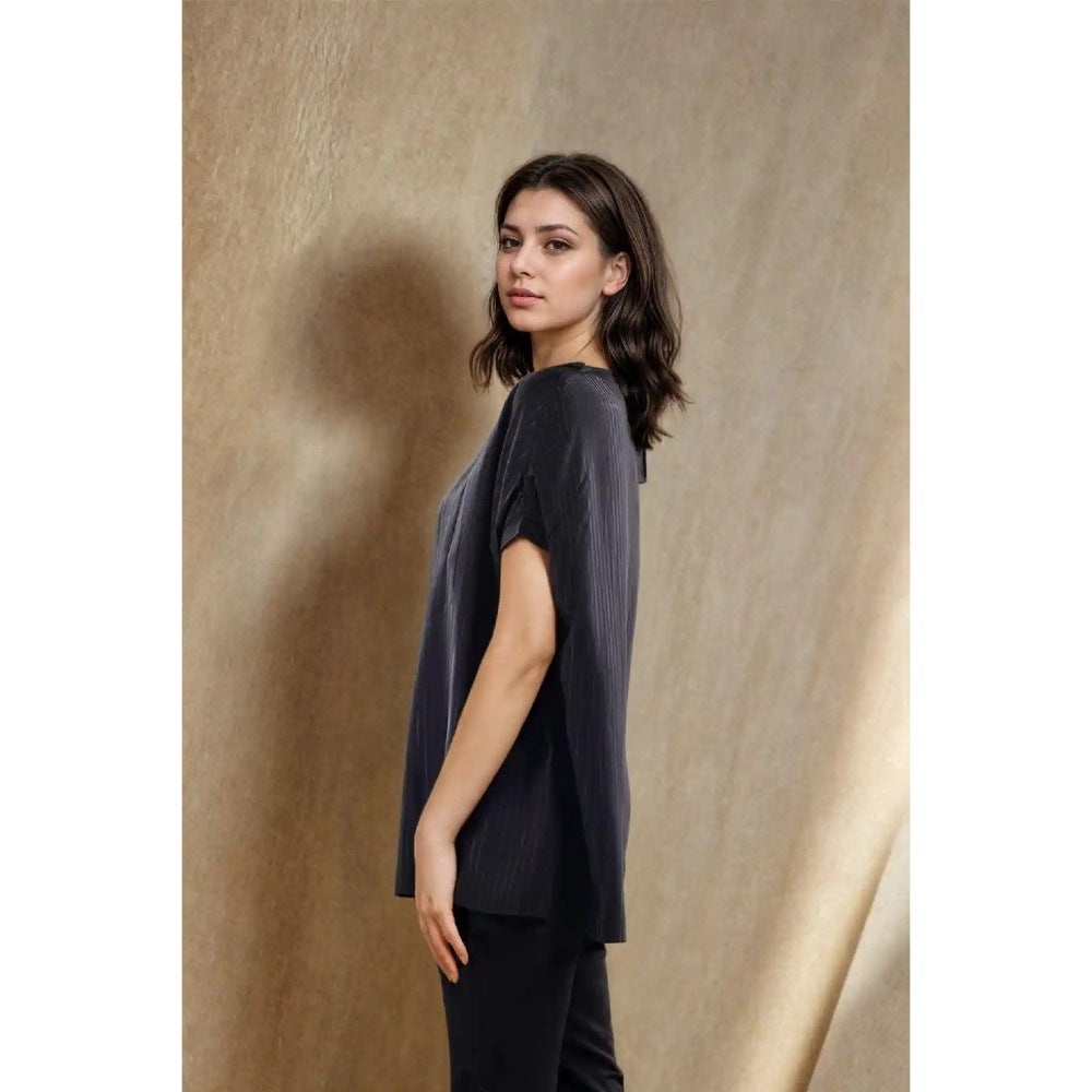 Fawn 24 Navy Blue Shadow Top