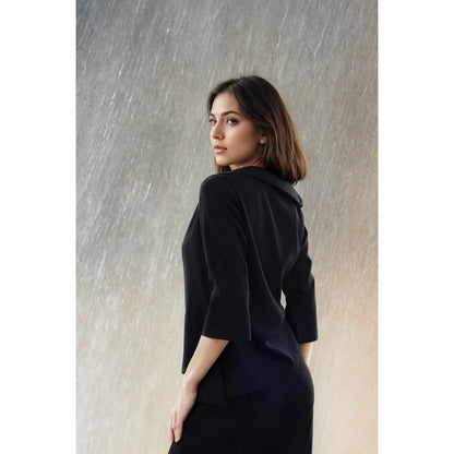 Fawn 24 Black Edge Top