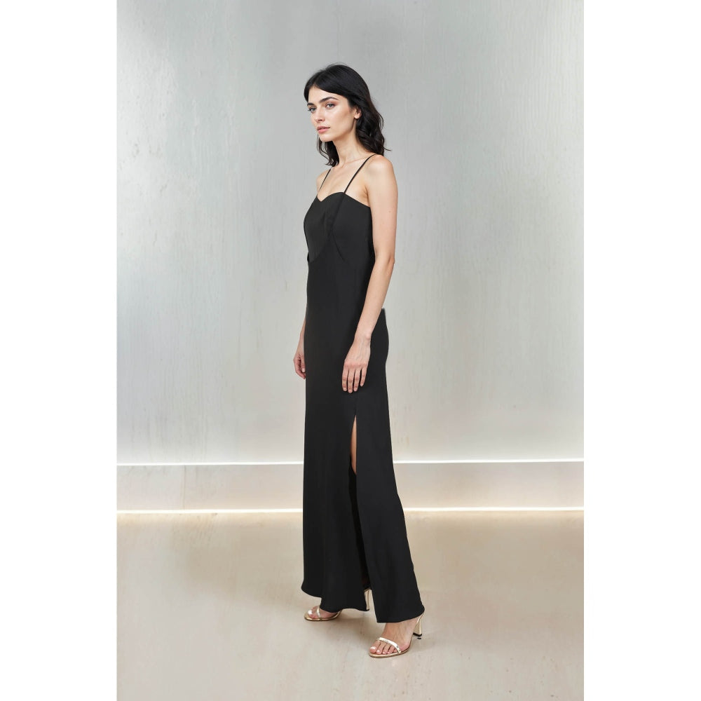 Fawn 24 Black Trapeze Maxi Dress