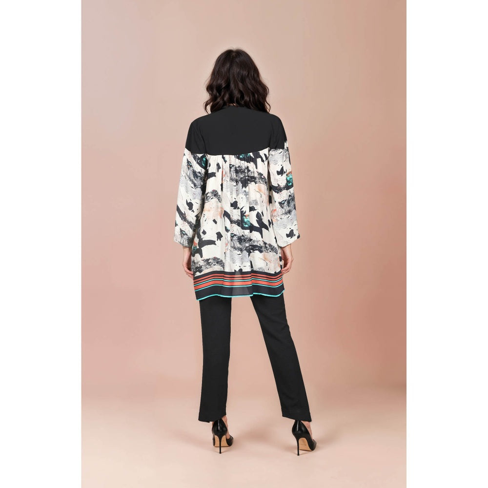 Fawn 24 White Artistic Print Top