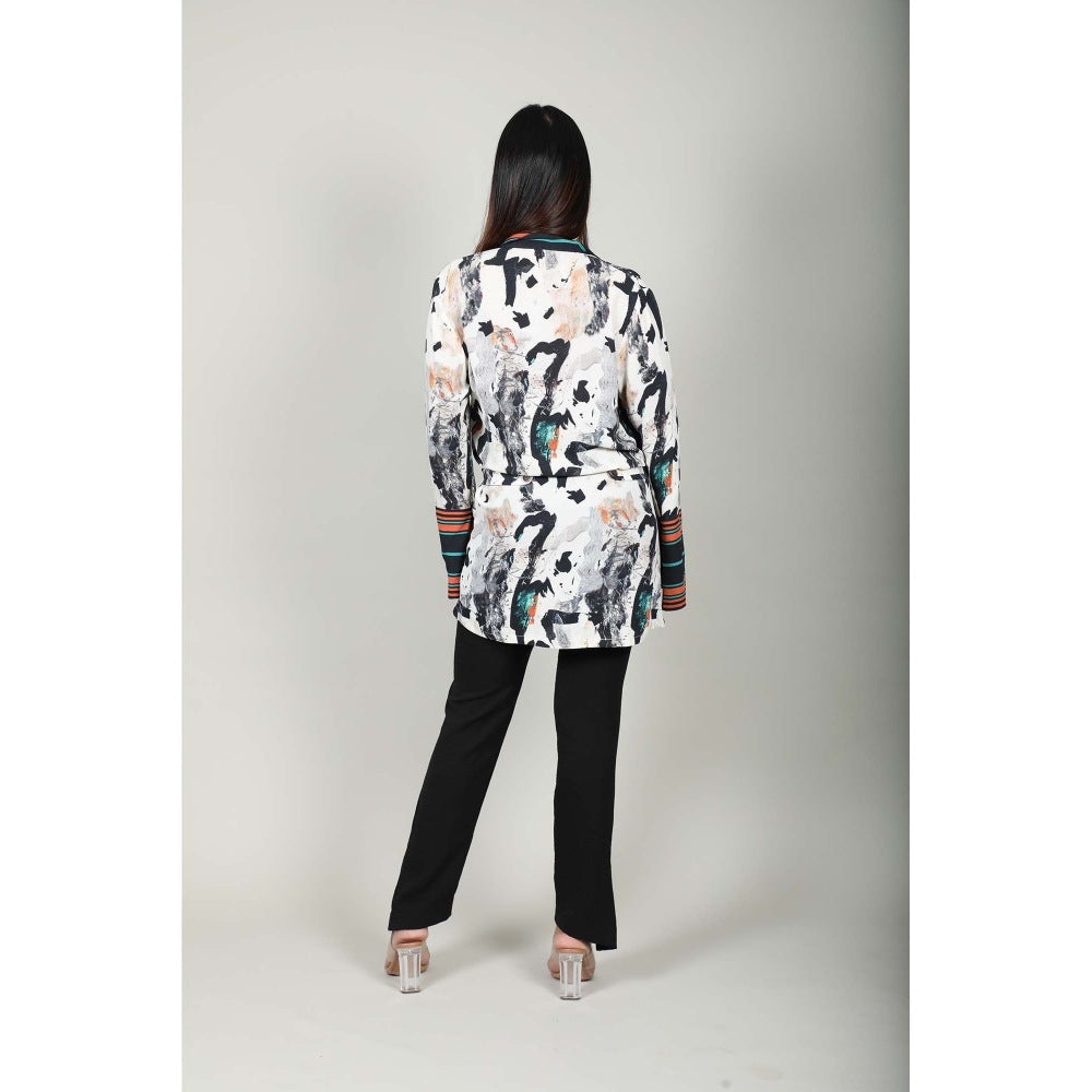 Fawn 24 White Ink Whisper Top