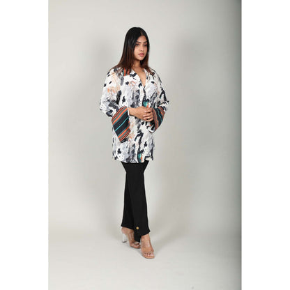 Fawn 24 White Ink Whisper Top