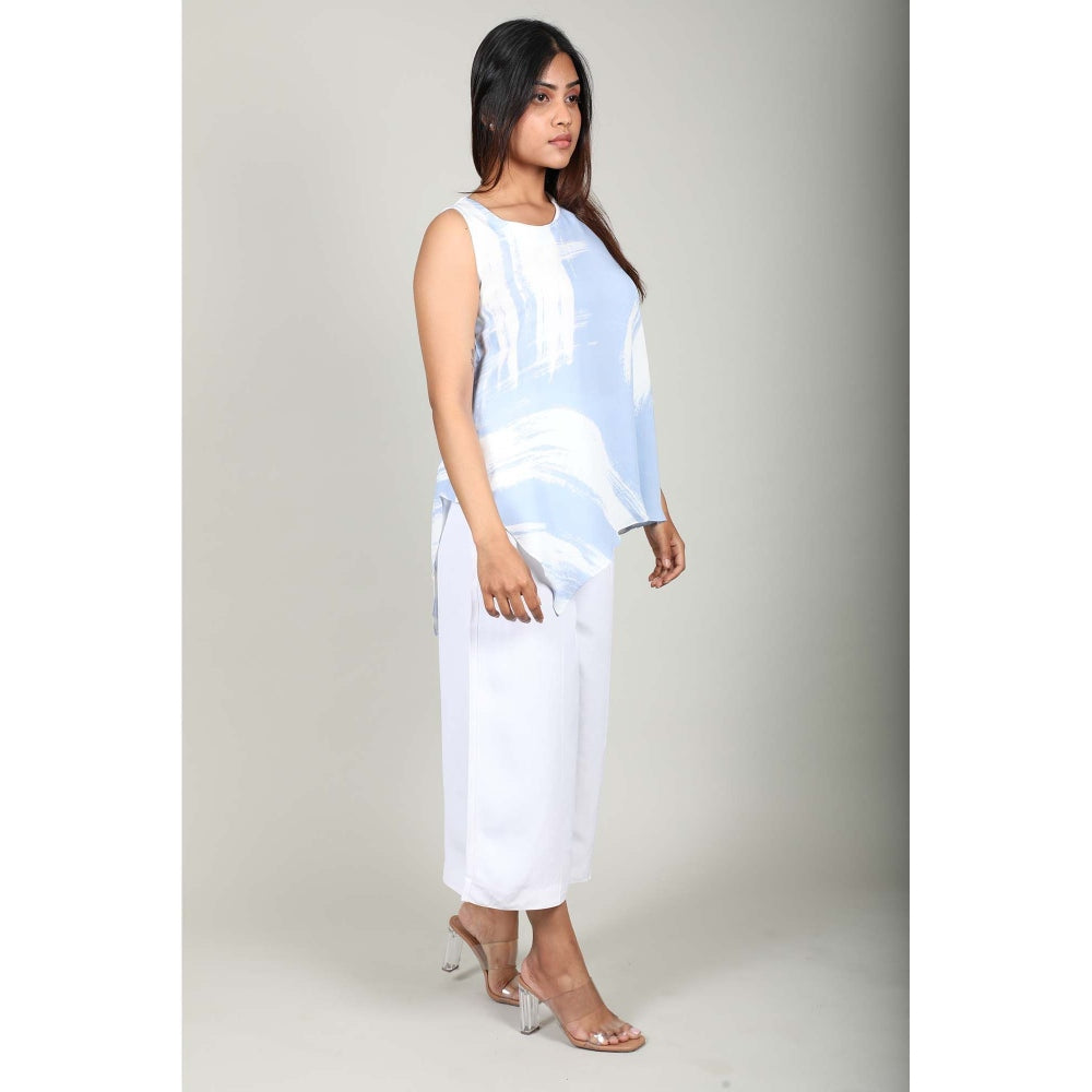 Fawn 24 Blue Pixelated Sky Top