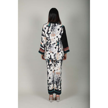 Fawn 24 Black Half and Half Shirt