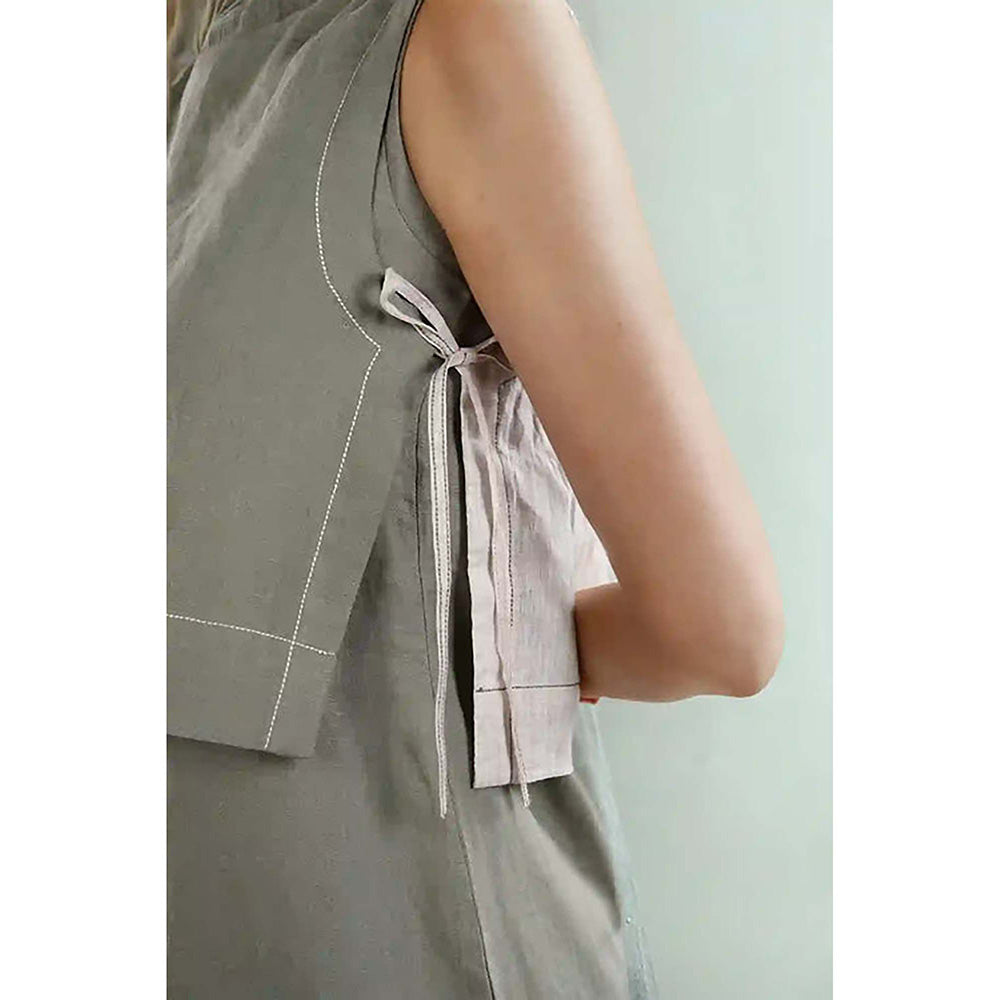 Fawn 24 Olive Linen Round Neck Solid/Plain Sleeveless Maxi Dress