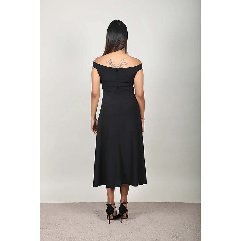 Fawn 24 Black Mesh Off Shoulder Solid/Plain Sleeveless Midi Dress