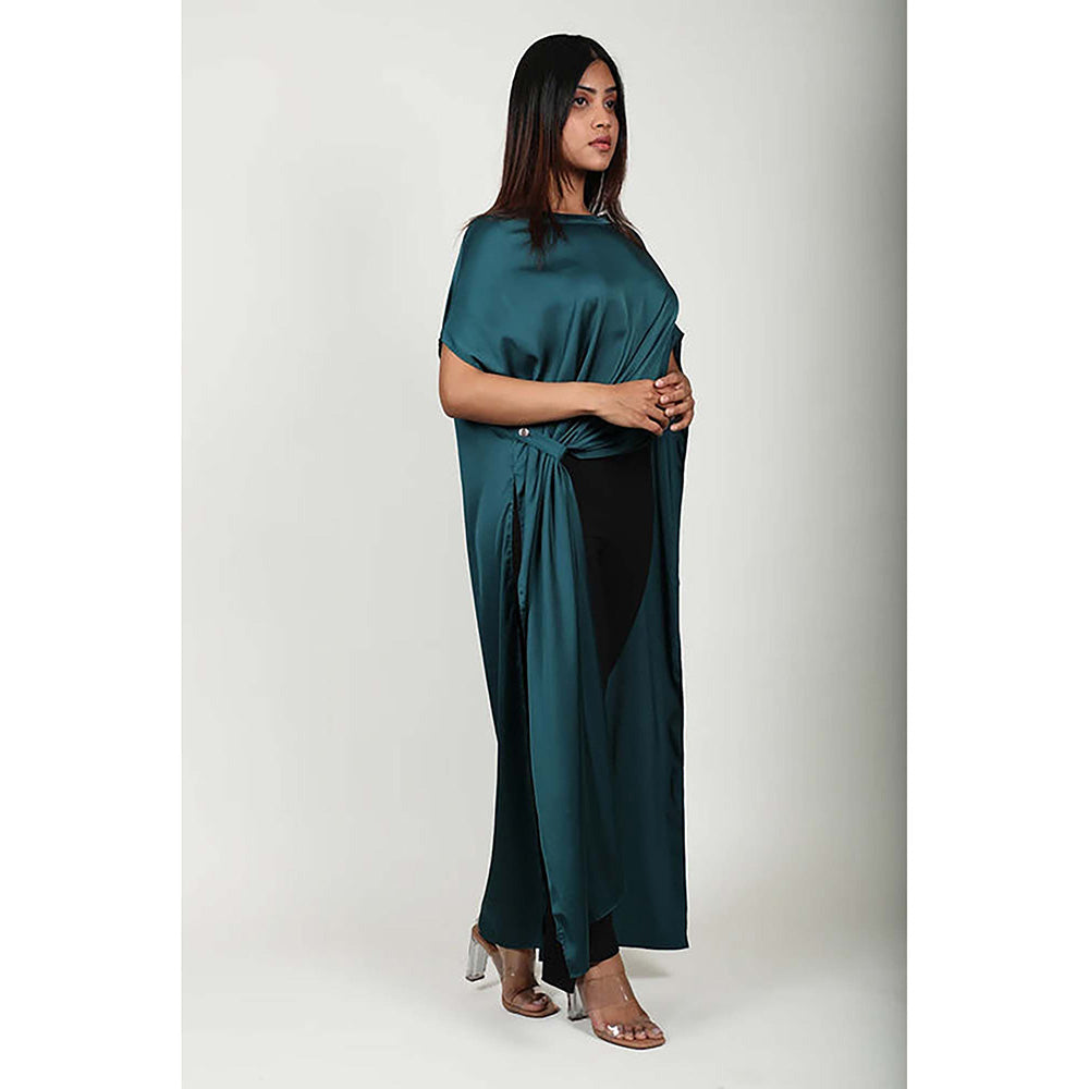 Fawn 24 Green Satin Round Neck Solid/Plain Sleeveless Maxi Dress