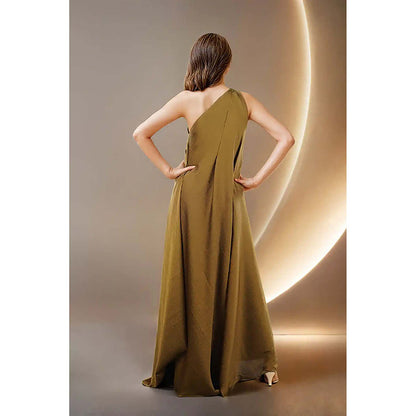 Fawn 24 Gold Satin One Shoulder Solid/Plain Sleeveless Gown Dress