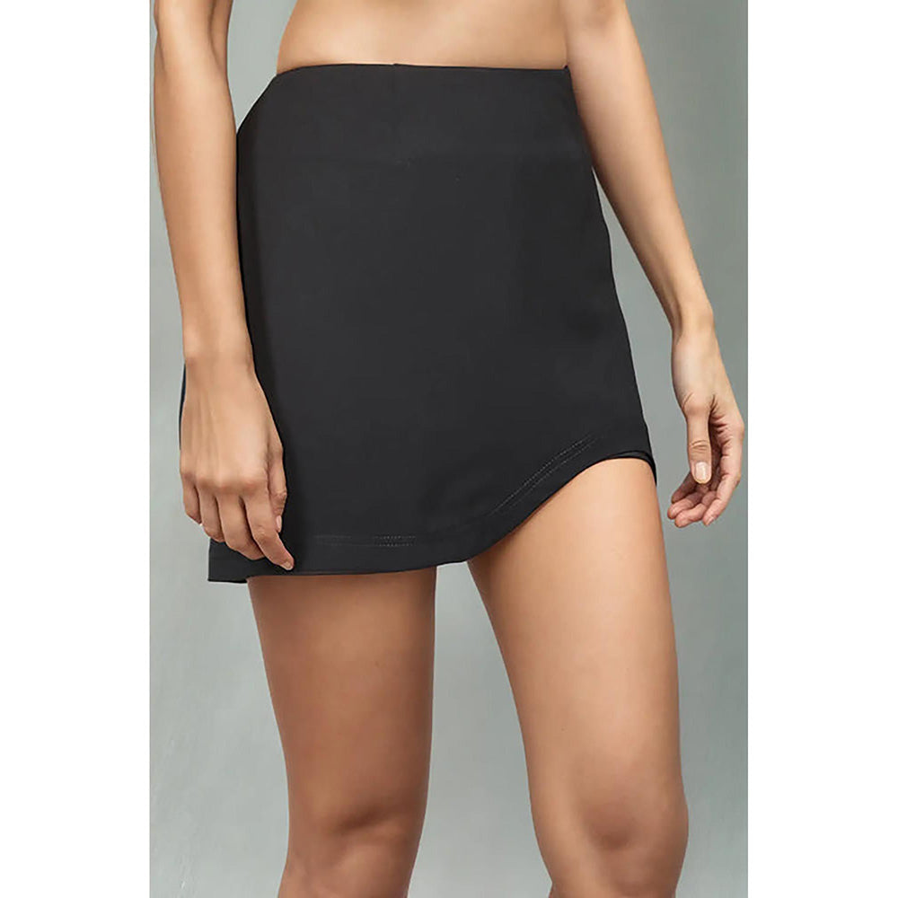 Fawn 24 Black Solid Mini Skirt