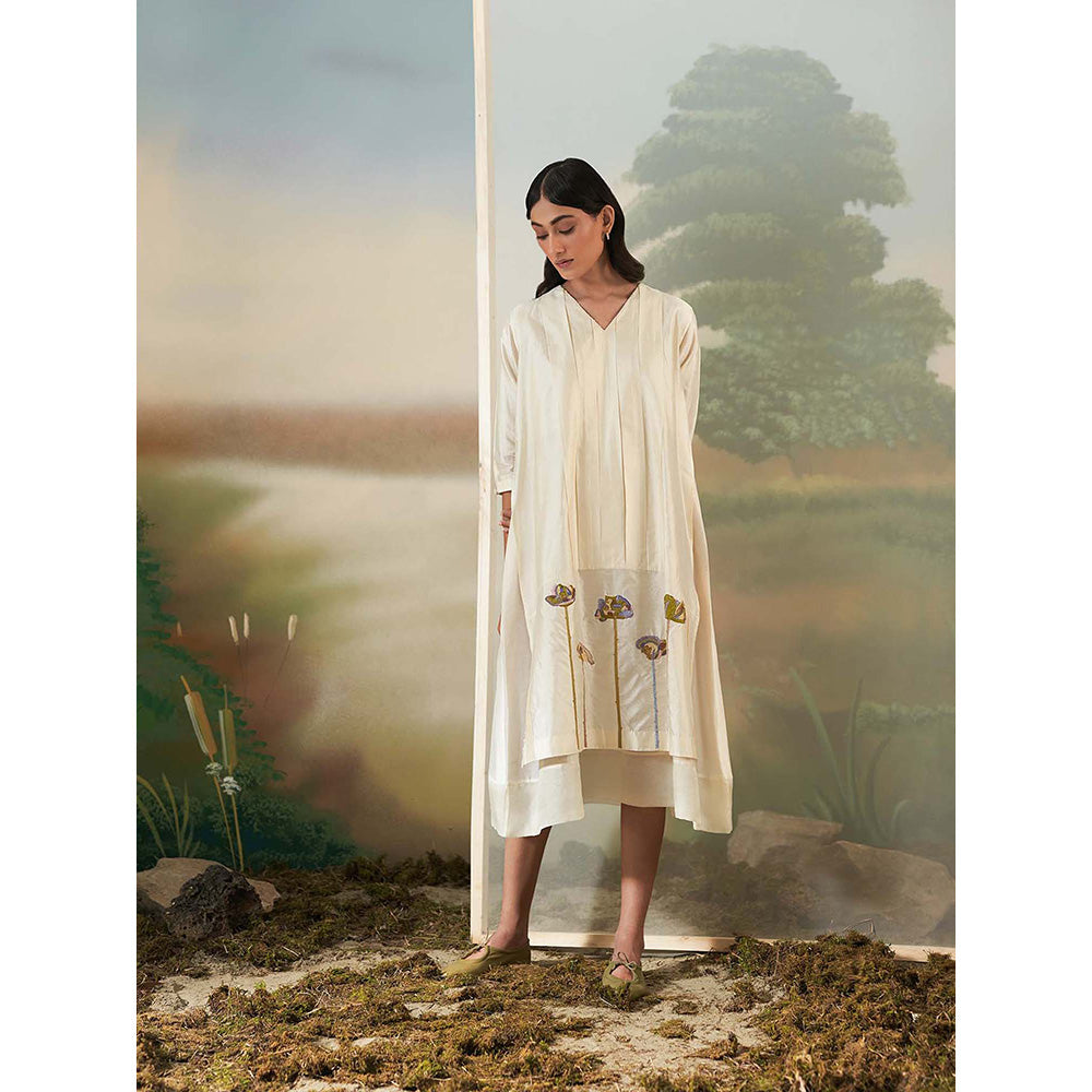 FEBo6 Primrose Cream Midi Dress