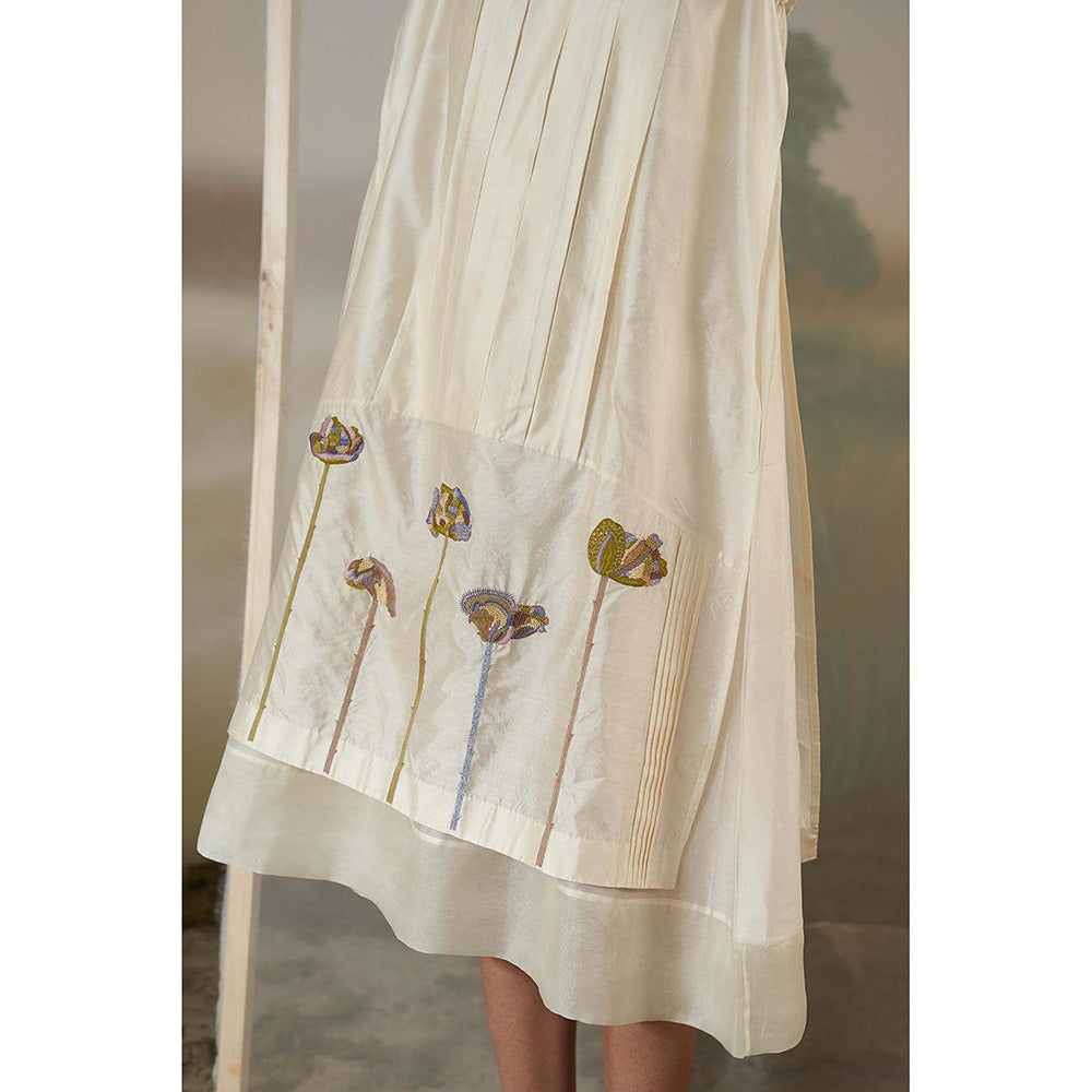 FEBo6 Primrose Cream Midi Dress