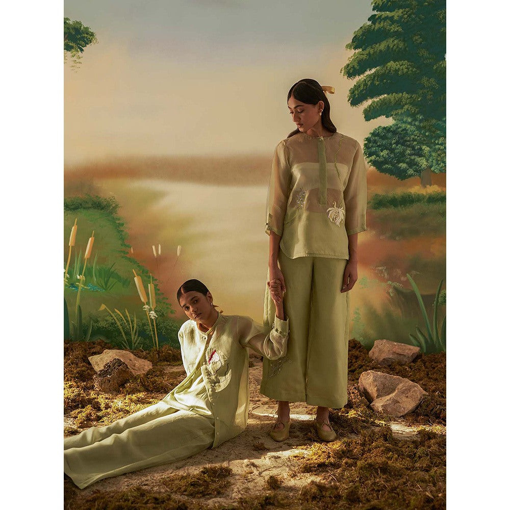 FEBo6 Wildflower Green Embroidered Top