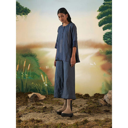 FEBo6 Cedar Navy Blue Top