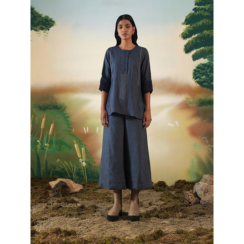 FEBo6 Cedar Navy Blue Top