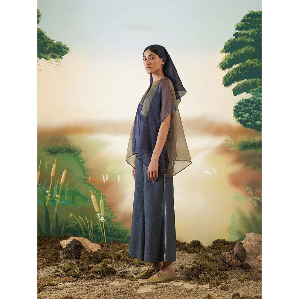 FEBo6 Cedar Navy Blue Colorblock Kaftan Top with Slip (Set of 2)