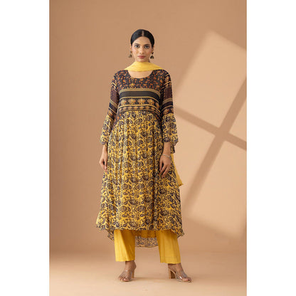 Finethreads by Hina & Nikhat Golden Hour Mustard Anarkali and Pant with Dupatta (Set of 3)