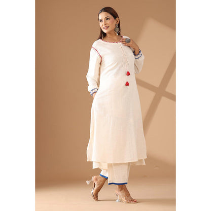 Finethreads by Hina & Nikhat Azure Grace The Embroidered Cotton Kurta with Pant (Set of 2)