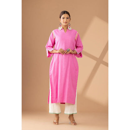 Finethreads by Hina & Nikhat Coral Grace The Embroidered Cotton Kurta and Pant (Set of 2)