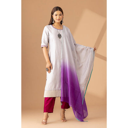 Finethreads by Hina & Nikhat Shanaya Elegance Embroidered Raw Silk Kurta and Pant (Set of 2)