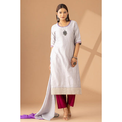 Finethreads by Hina & Nikhat Shanaya Elegance Embroidered Raw Silk Kurta and Pant (Set of 2)