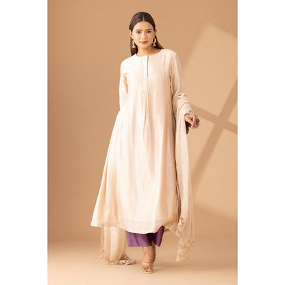 Finethreads by Hina & Nikhat Samaira Daraz Work Kurta Pant with Dupatta (Set of 2)